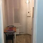 в самом центе одессы, пешком 5 мин. до ул. дерибасовской *