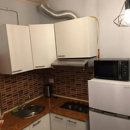 в самом центе одессы, пешком 5 мин. до ул. дерибасовской Odessa